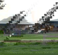Caldermeade Farm Cafe - Restaurant Canberra