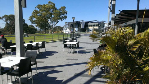 Fairways Clubhouse Bar & Bistro - Restaurant Canberra 0