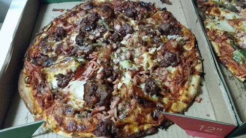 Fat Chef's Pizzeria - Restaurant Canberra 0