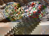 Get Tossed Salad Bar