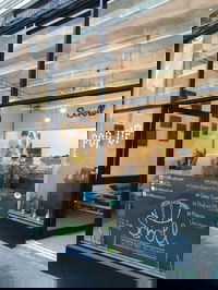 Chadstone Takeaway and Chadstone Restaurant Canberra Restaurant Canberra