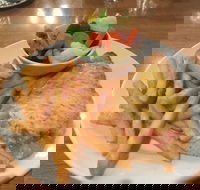 Bull and Bush - Restaurant Canberra