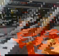 Pizza Capers - Strathpine - Restaurant Canberra