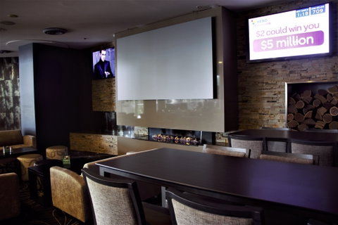 Queanbeyan Leagues Club - Restaurant Canberra 1