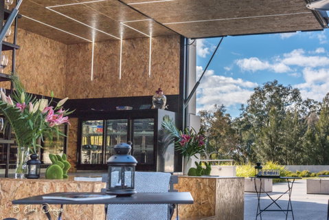The Pop Inn By Wine Bar Co. - Restaurant Canberra 1