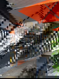 Three Daughters Cafe