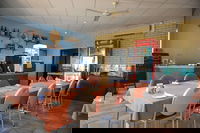 Golden Ponds Bar Restaurant  Function Centre