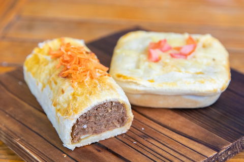 Little Red Cafe - Restaurant Canberra 0