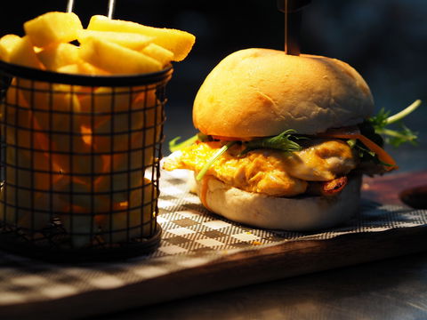 Magpie And Stump Hotel - Restaurant Canberra 1