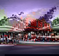 The City Oval Hotel - Restaurant Canberra