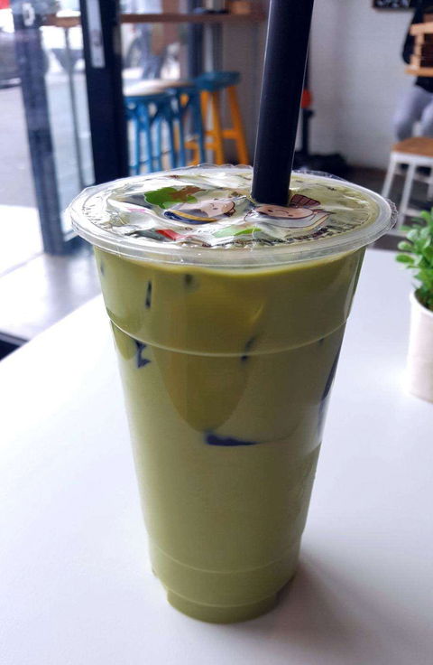 YOLO Coffee Cafe - Restaurant Canberra 0