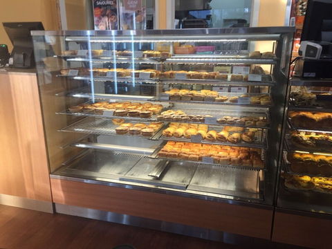 Banjo's Bakery Cafe - Restaurant Canberra 0