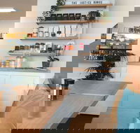 Justice Specialty Coffee - Restaurant Canberra