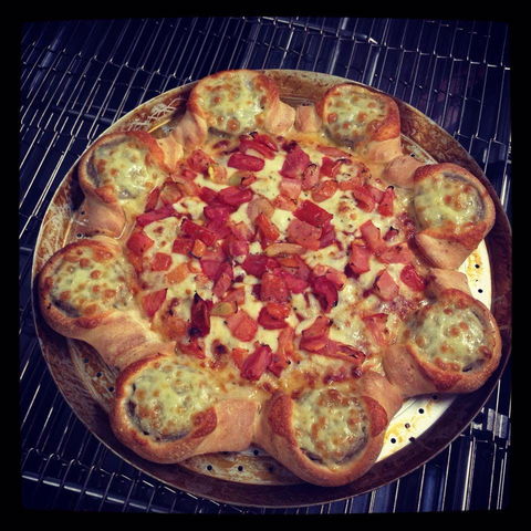 Pizza Hut Windsor - Windsor - Restaurant Canberra 0