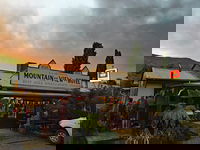 Wandiligong Takeaway and Wandiligong Restaurant Canberra Restaurant Canberra