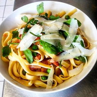 Queenscliff Takeaway and Queenscliff Restaurant Canberra Restaurant Canberra