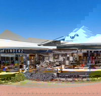 Flinderz Cafe - Restaurant Canberra