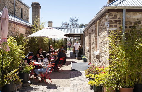 29 Nine 99 - Restaurant Canberra 2