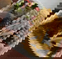 Derrimut Village Charcoal Chicken - Restaurant Canberra