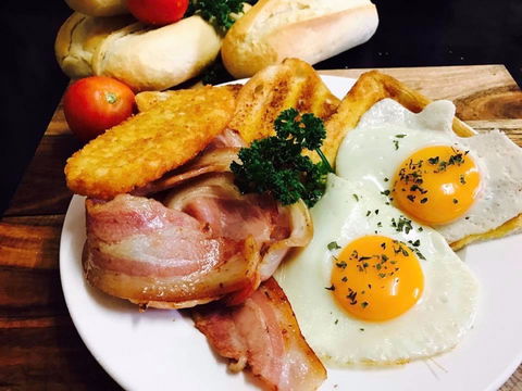 Wafflin On Cafe - Restaurant Canberra 0
