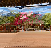 Daly Waters Historic Pub - Restaurant Canberra