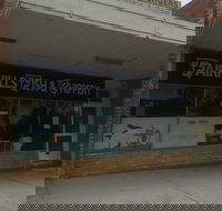 Fairhills Fish  Chippery - Restaurant Canberra