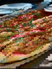 Four Hands Pizza