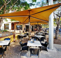 Stones Corner Hotel - Restaurant Canberra