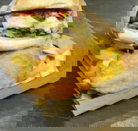The Stadium Fish and Chippery - Restaurant Canberra