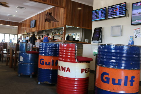 Berry Springs Tavern - Restaurant Canberra 1