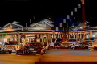 Tinbeerwah Takeaway and Tinbeerwah Restaurant Canberra Restaurant Canberra