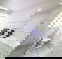 Caf Harmony Espresso Bar - Restaurant Canberra