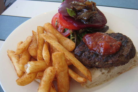 Uno Uno - Restaurant Canberra 0