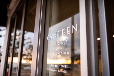 Canteen Pizza - Restaurant Canberra 0