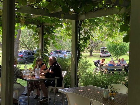 The Pressing Shed Cafe & Restaurant At Nullamunjie Olive Groves - Restaurant Canberra 0