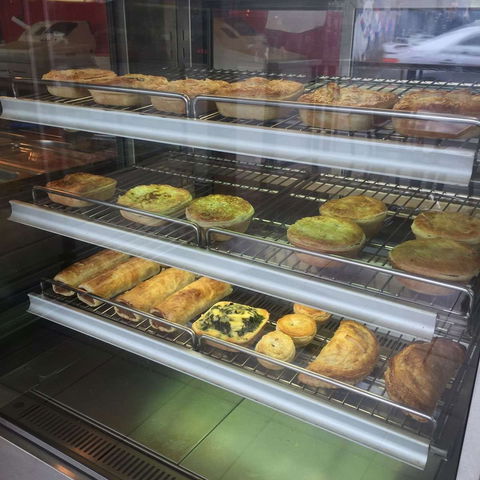 Waldies Bakery - Restaurant Canberra 0