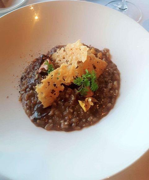 Wild Dog Restaurant - Restaurant Canberra 0