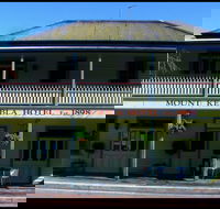 Mount Kembla Village Hotel - Restaurant Canberra