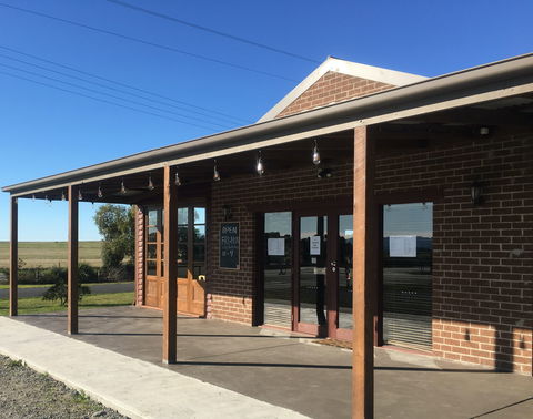 Wilsons Prom Cafe Pizza - Restaurant Canberra 2
