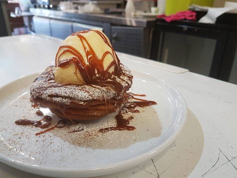 Los Dos Hombres - Restaurant Canberra 0
