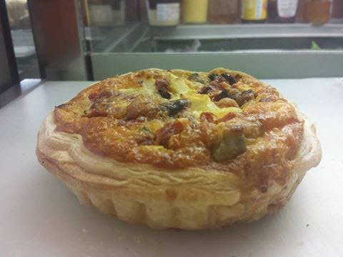 Croissant Bakery - Restaurant Canberra 0