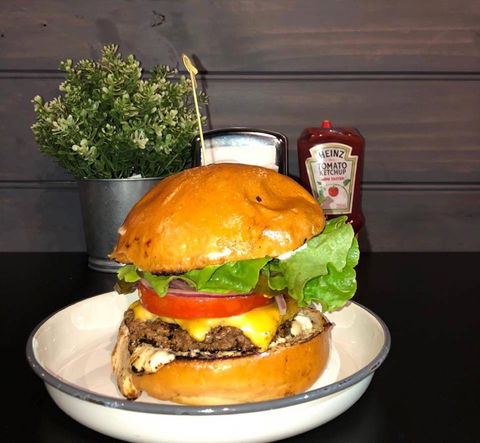 Market Burger - Restaurant Canberra 0