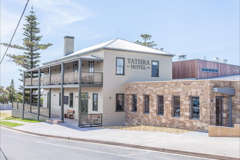 Tathra Hotel - Restaurant Canberra 1