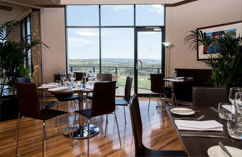 Baudins Restaurant At McCracken Country Club - Restaurant Canberra 1