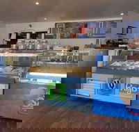 Baywatch Cafe - Restaurant Canberra