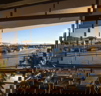 Bombora Seafood - Restaurant Canberra