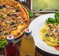 Paninni Woodfired Gourmet Pizzas - Restaurant Canberra