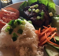 Petit Saigon - Restaurant Canberra
