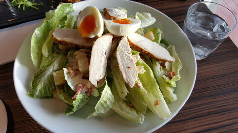 Highway Hotel - Bunbury - Restaurant Canberra 0