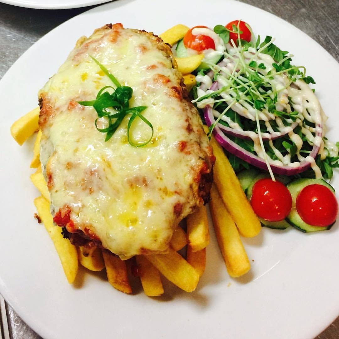 Coolangatta QLD Restaurant Canberra